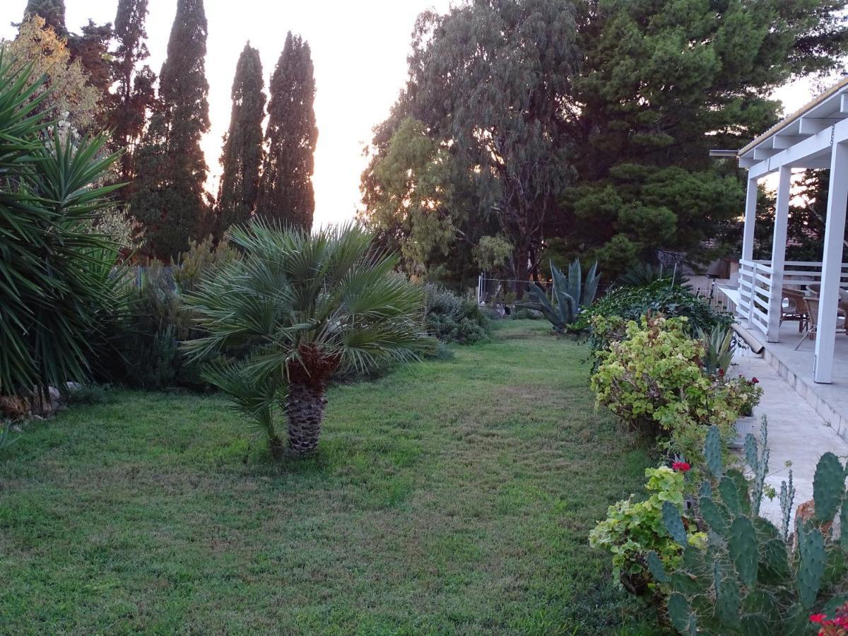 Guesthouse Anchise 38 Pizzolungo Exterior photo